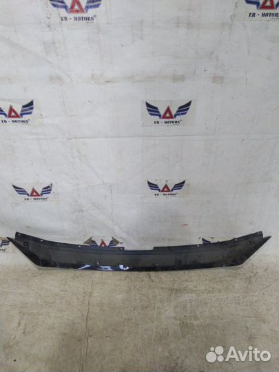 Накладка решетки радиатора Mazda Cx-5 KF 2017-Нв