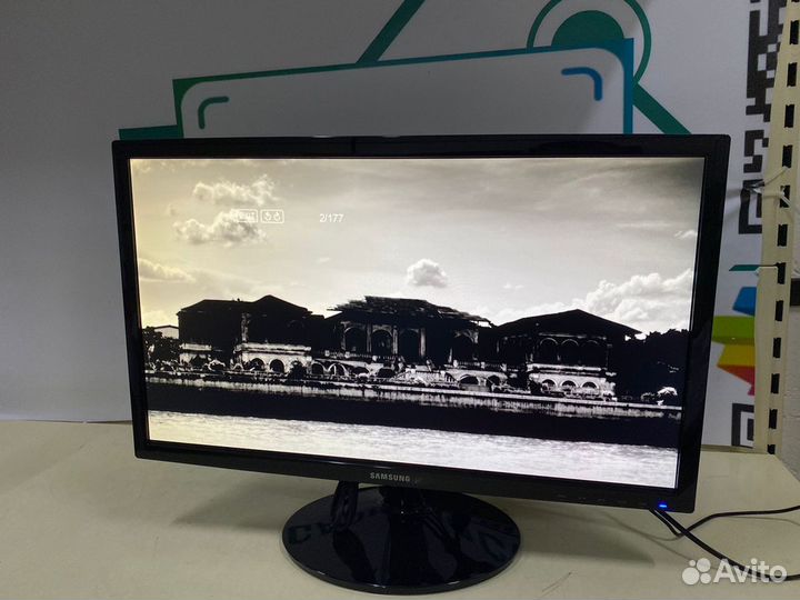 Новый монитор Samsung S24D332H 24