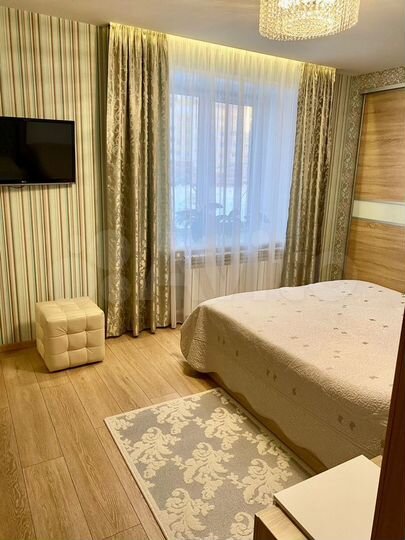 3-к. квартира, 77 м², 2/10 эт.