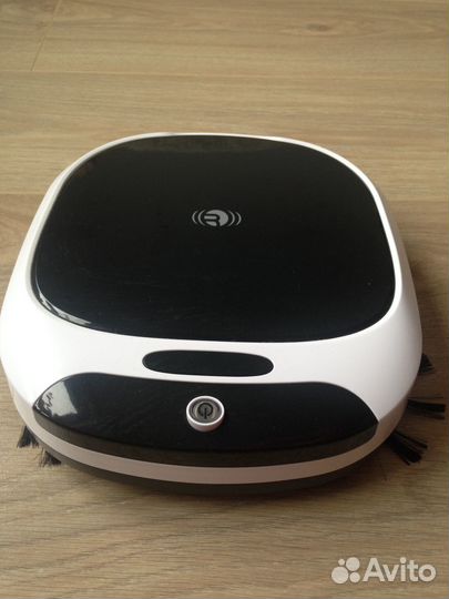 Rekam RVC-1755B – робот-пылесос