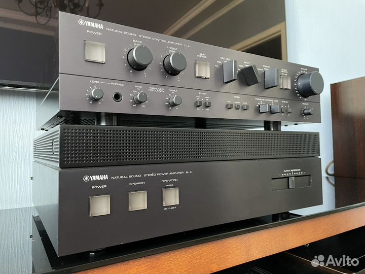 Усилитель Yamaha B-4, предварительный Yamaha C-4