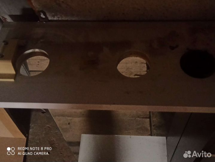 Полки с зеркалом для ванны