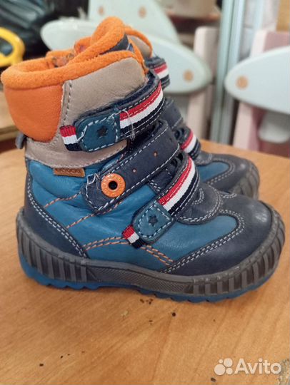 Ботинки демисезонные 20р