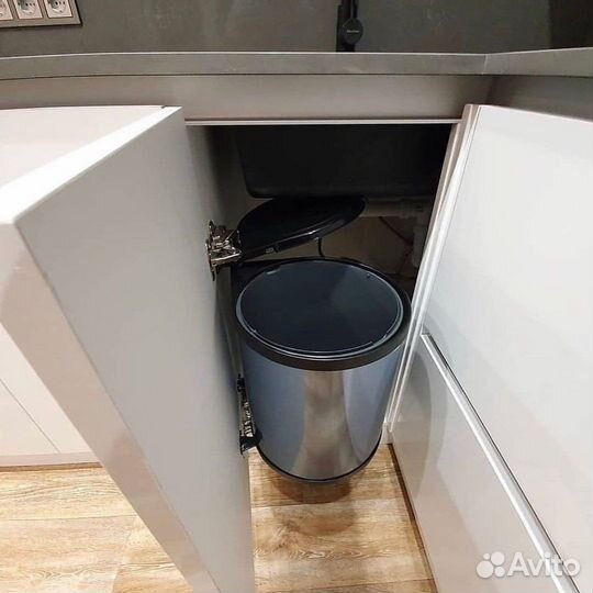 Кухонный гарнитур на заказ. Долговечные материалы