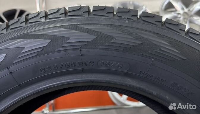 Yokohama Ice Guard SUV G075 235/60 R18 107Q