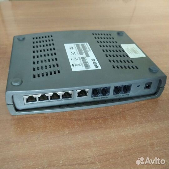 Телефонный адаптер D-Link DVG-5004S