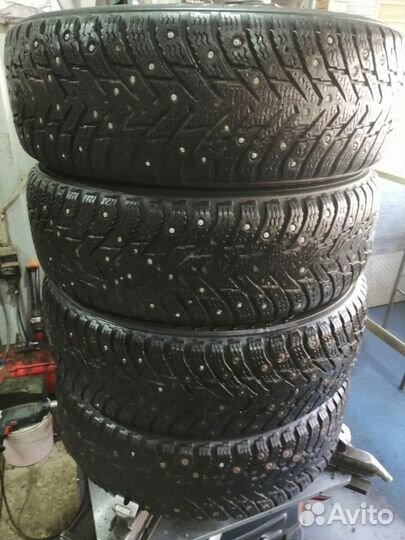 Nokian Tyres Hakkapeliitta 8 185/65 R15