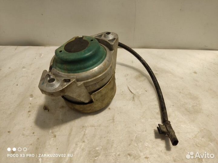 Подушка двигателя Mercedes-Benz S W222 2016