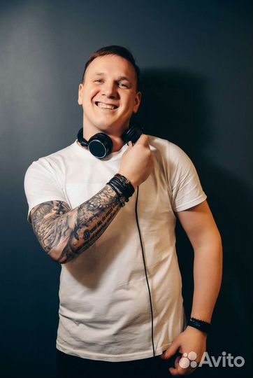 DJ(Диджей) / DJ (Диджеи) и ведущий на мероприятие