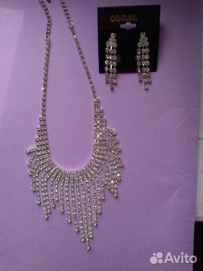 Колье и серьги