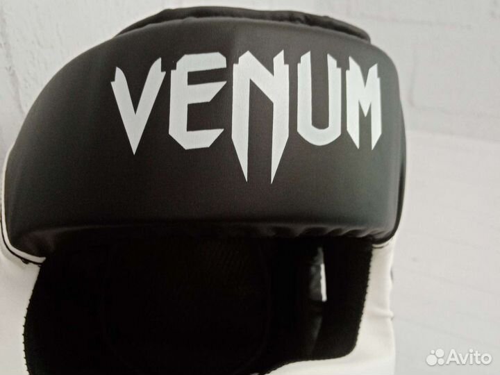 Боксерский шлем