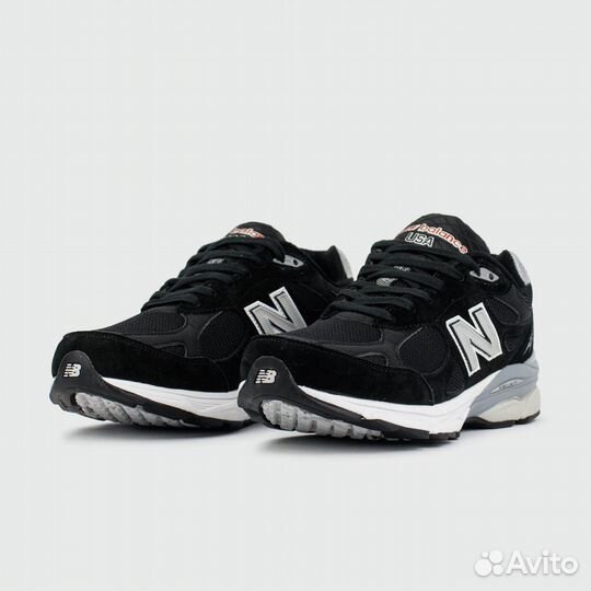 Кроссовки New Balance 990 v3
