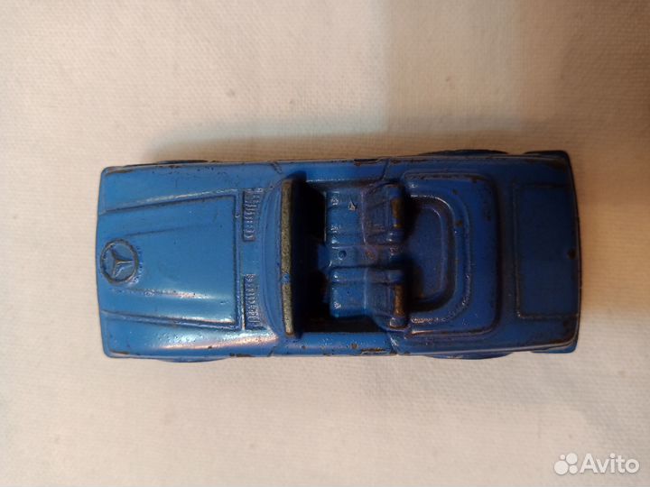 Mercedes кабриолет 70х годов. Есть клеймо