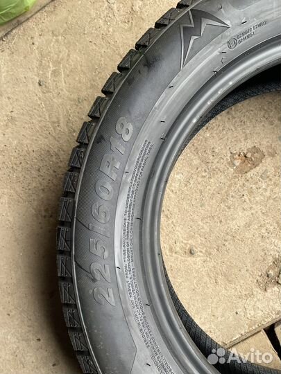 Vittos VWS31 225/60 R18