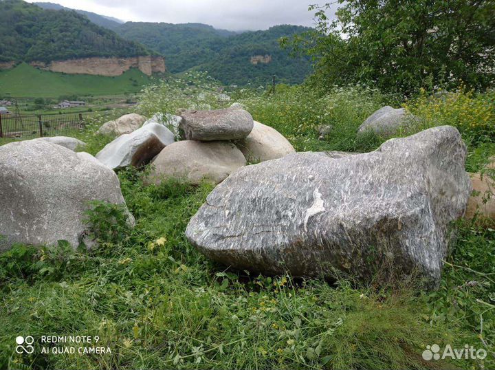 Ландшафтные валуны