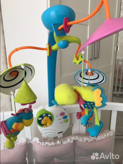 Мобиль tiny love