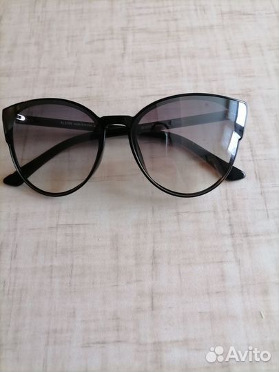 Солнцезащитные очки женские новые