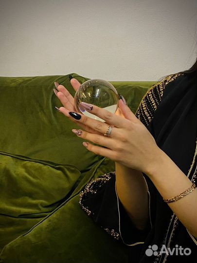 Таролог Ксения. Расклады на картах таро