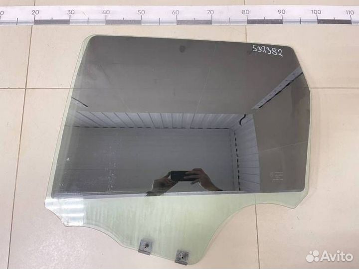 Стекло двери задней левой Nissan Terrano D10 2014