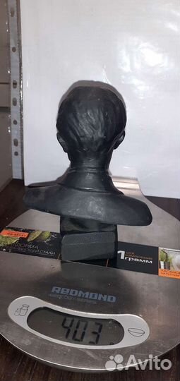 Бюст есенин