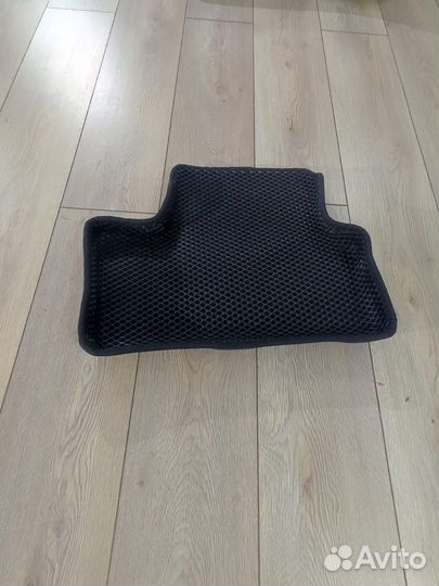 Автоковрики EVA Nissan x-trail Т-31 с бортом-1 эва