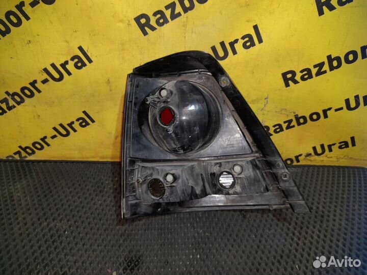 Фонарь задний правый дефект Киа Соренто 1