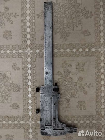 Штангенциркуль и логарифмическая линейка СССР