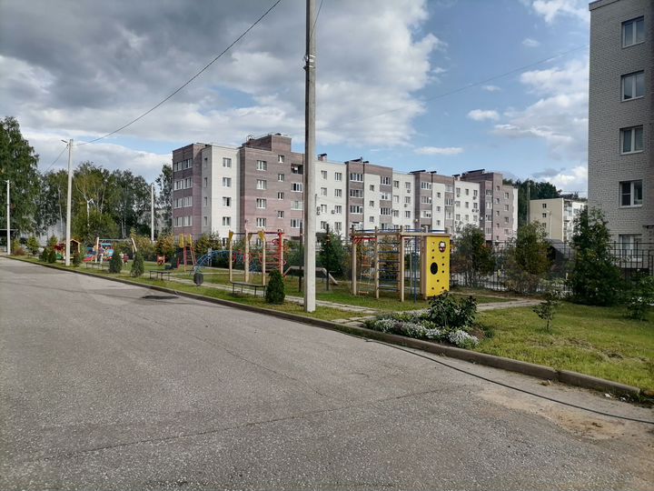2-к. квартира, 76,1 м², 3/5 эт.