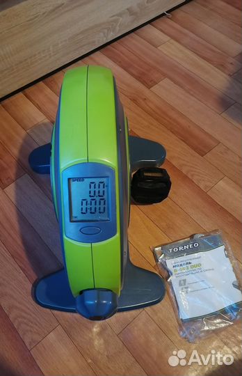 Мини велотренажер для ног и рук