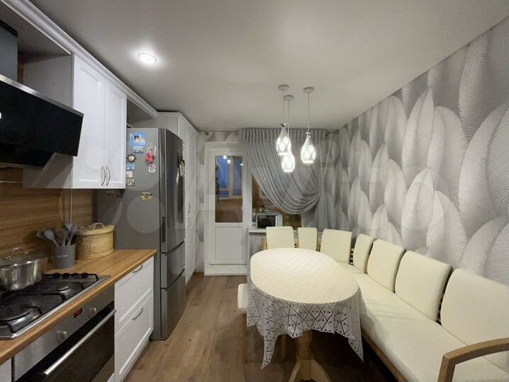 3-к. квартира, 83 м², 6/9 эт.