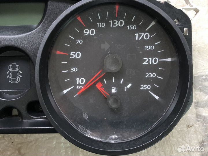 Панель щиток приборов Renault Megane II 2002-2009