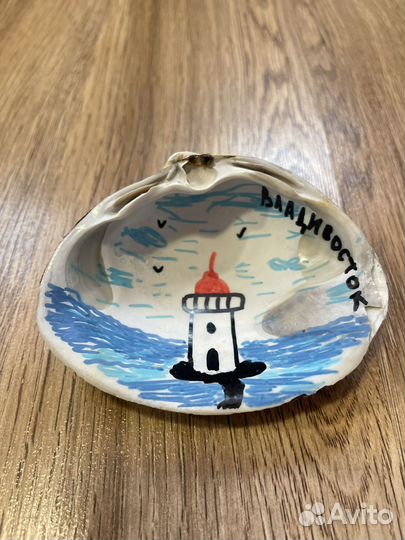 Сувенир из ракушки