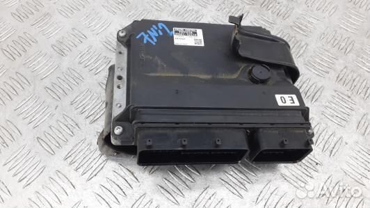 Блок управления двс toyota RAV 4 ZSA3 (7NI02PC01)