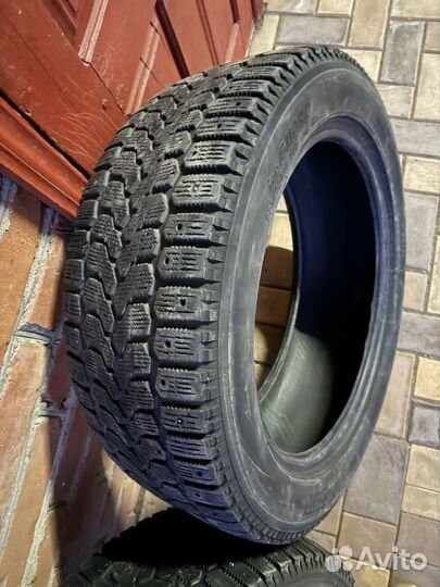 Yokohama Ice Guard Stud IG55 225/55 R18