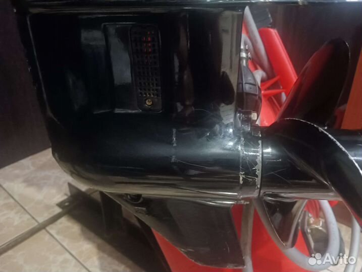 Лодочный мотор