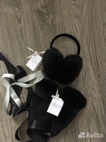 Набор меховые варежки кролик рекс и меховые наушни