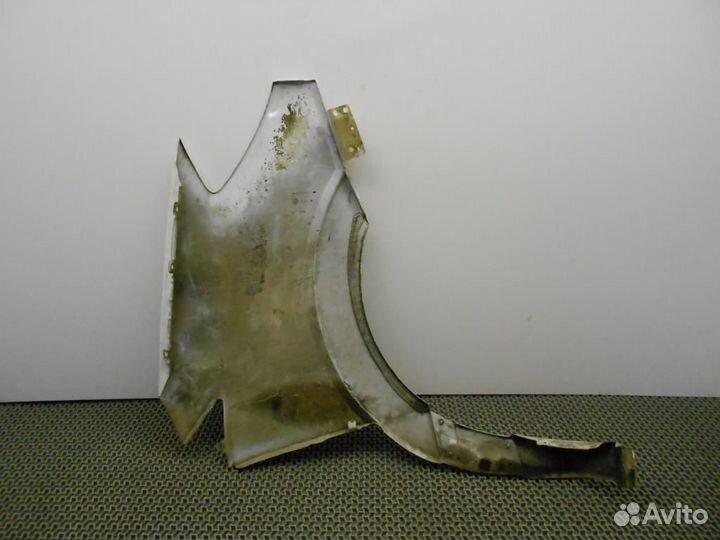 Крыло переднее левое Mercedes-Benz Sprinter