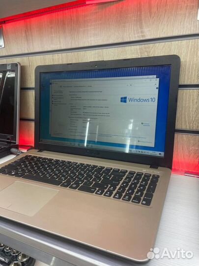 Ноутбук asus X540L
