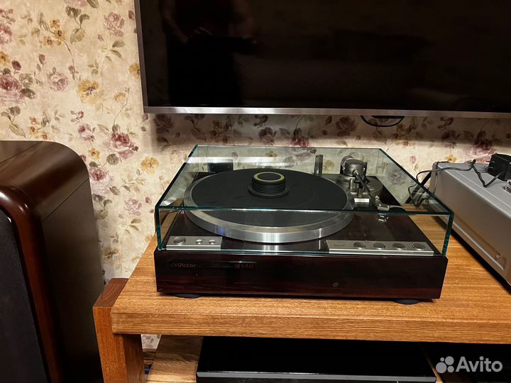 Виниловый проигрыватель Victor QL-Y44F