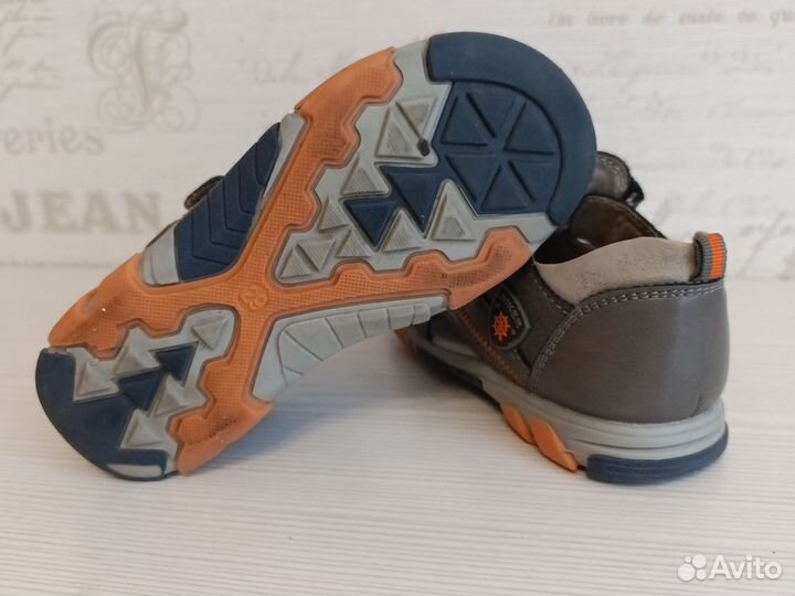 Сандалии детские для мальчиков 29