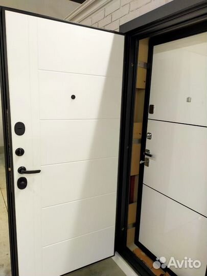 Дверь входная