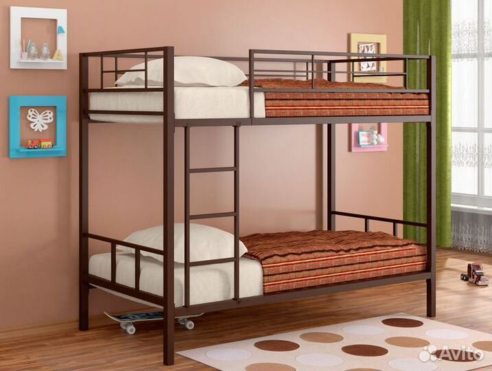 Двухъярусная кровать, в наличии. Разные цвета