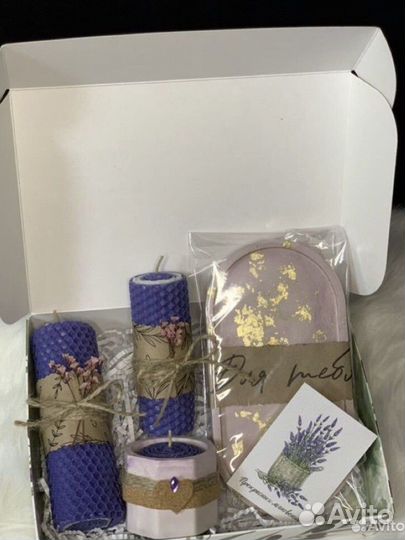 Подарки девушкам и девочкам