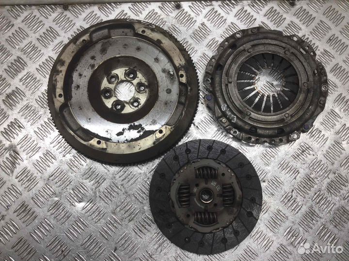 Маховик Opel Vectra Z18XE