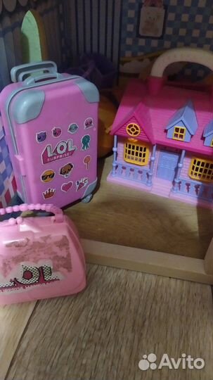 Дом для барби и все его содержимое