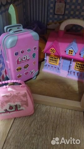 Дом для барби и все его содержимое