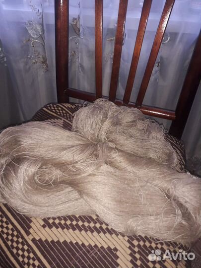 Льняные нитки, серого цвета