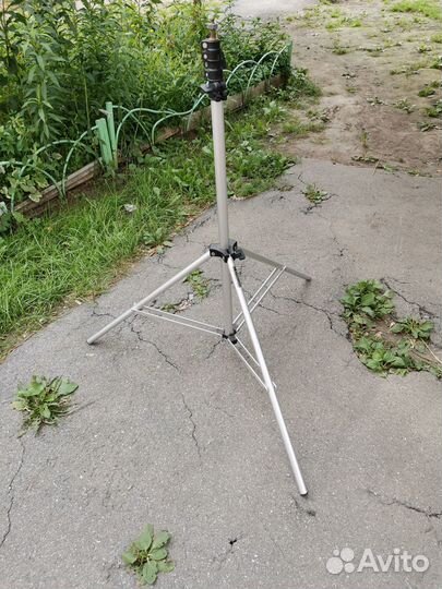 Стойка для освещения Falcone L-3050 Б/У