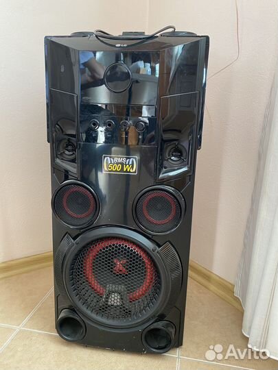 Музыкальный центр lg колонка