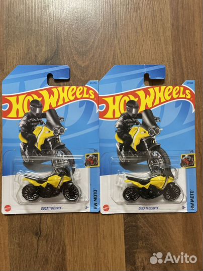 Hot wheels case 2023 М